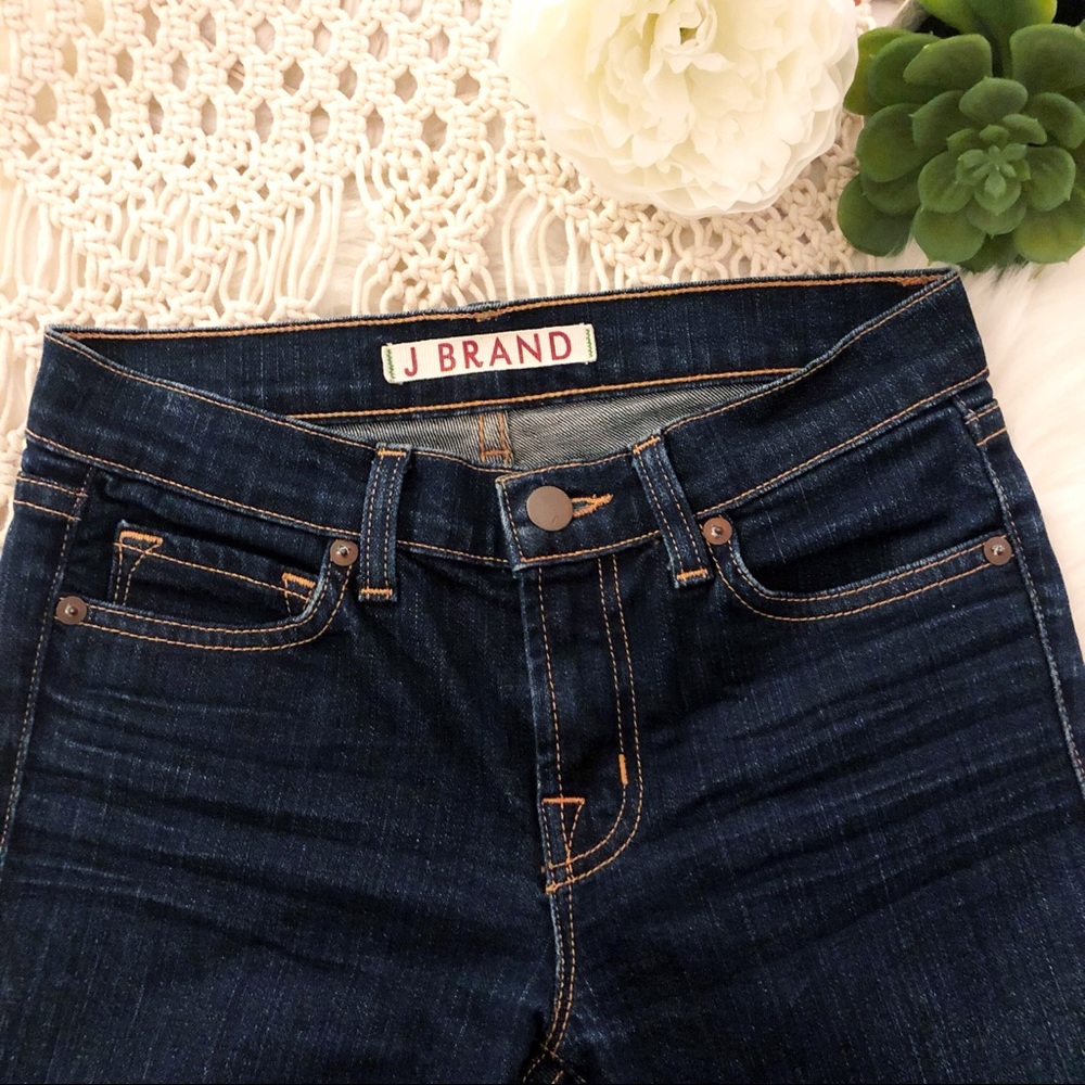 J. Brand | Mid Rise Straight Leg Jeans